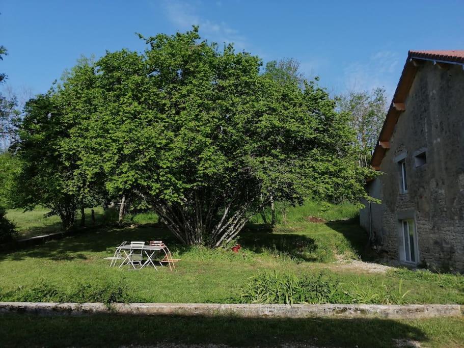 Appartement Studio Aux Granges Du Vilaret à Clairvaux-les-Lacs Extérieur photo